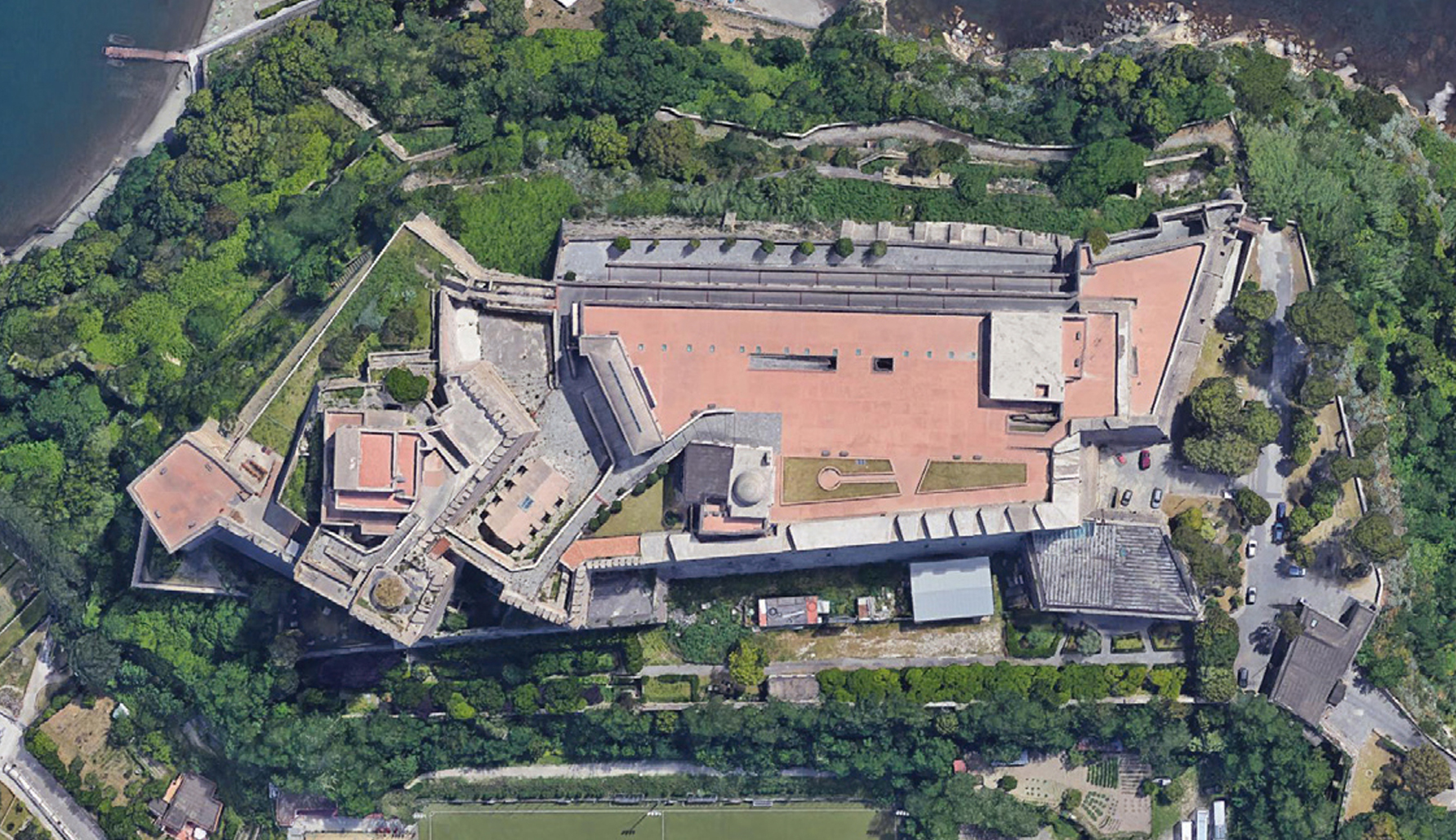 CASTELLO DI BAIA